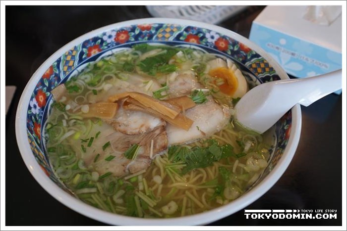 하코다테에서 시오라면(소금라면)이 맛있는 아지사이(あじさい)! 강력추천!