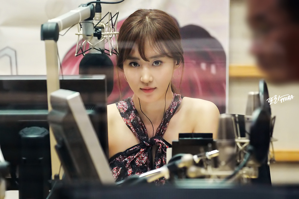 [PIC][23/24/25/26-06-2016] Yuri làm DJ đặc biệt cho "Radio KBS Cool FM Sukira" vào tối nay  - Page 5 253FD23358E7B4FF349F44